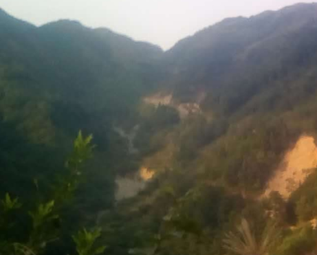甲路坳山